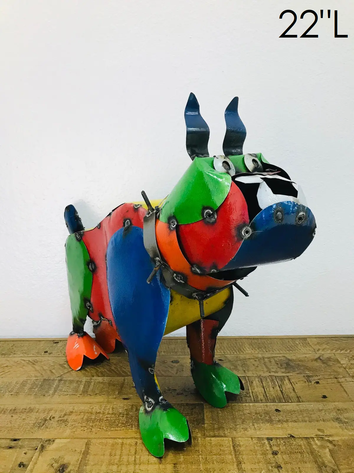 Bulldog 20" Metal Art