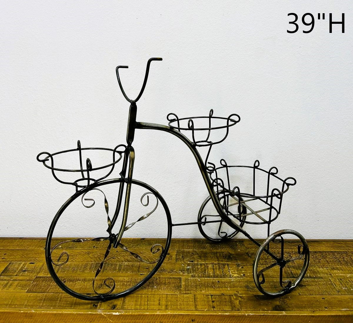 Tricycle Fairford Natural Planter Medium (  Metal Art )