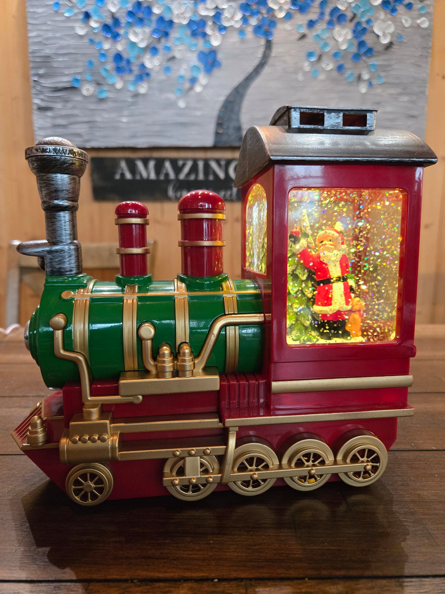 A R809 TRAIN SANTA & CARDINAL MUSICAL LIGHTED WATER LANTERN