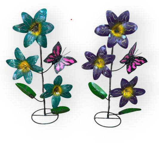 Flower Daisy Butterflly on Stand Metal Art (Copy)